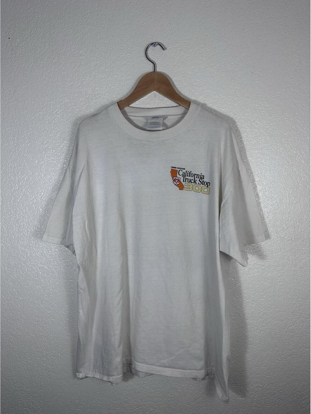 Vintage 1998 Dodge California Truck Stop 300 T-Shirt NASCAR